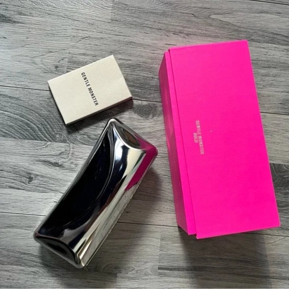 Gentle Monster Bold Sunglasses Case and Box.